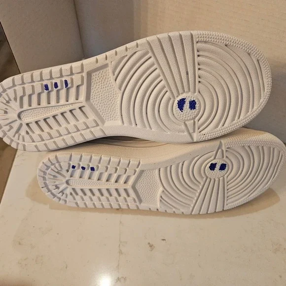 Men's NWT Axels Edition 1 Sneakers Size 44 (US 10.5) - Picture 7 of 13